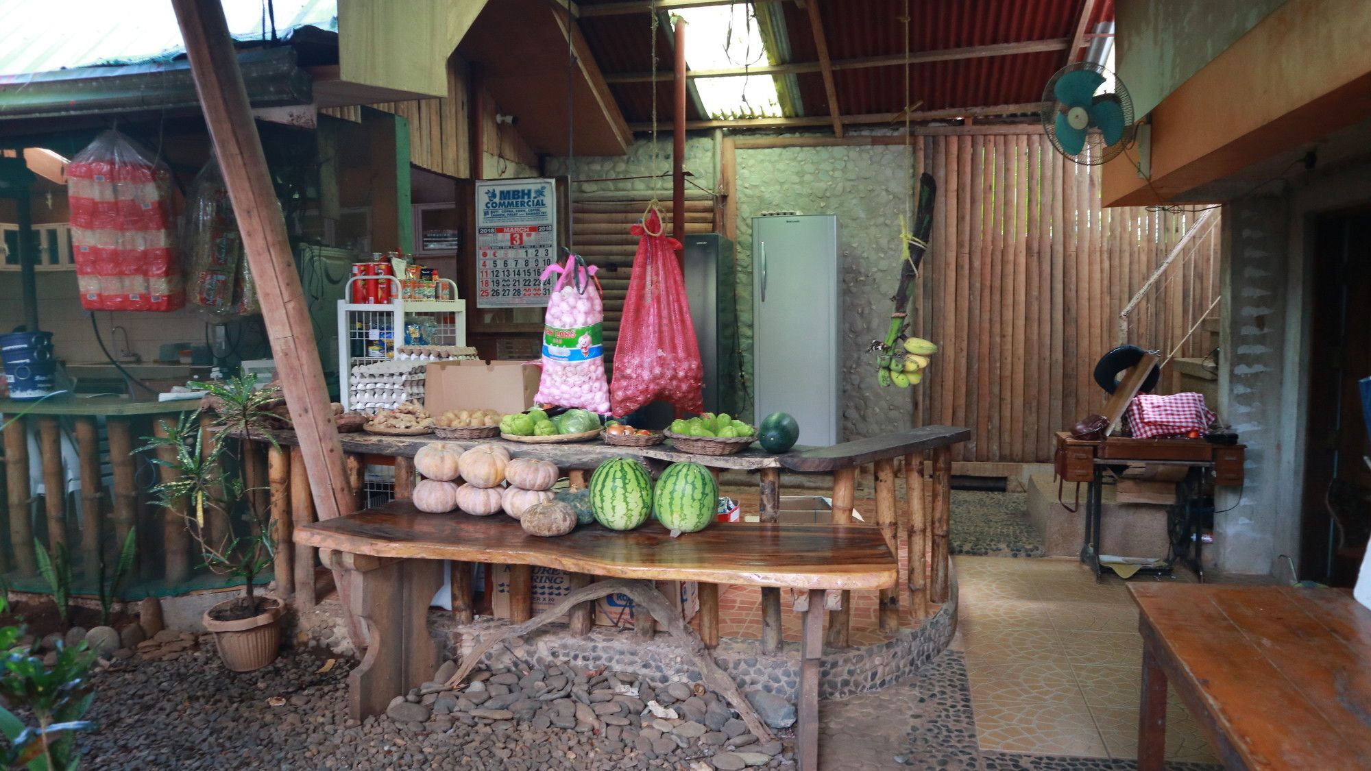Victoria Guest House And Cottages Puerto Princesa Exterior foto